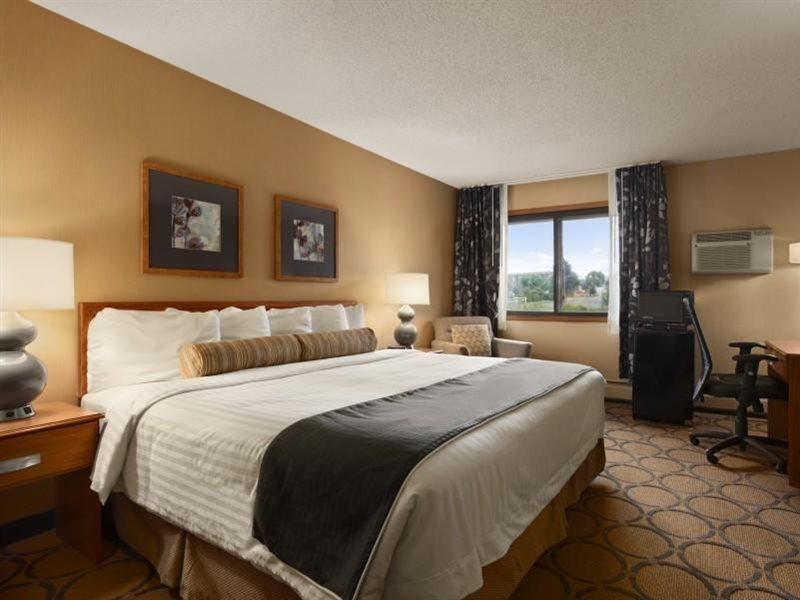 Days By Wyndham Hotel 2*