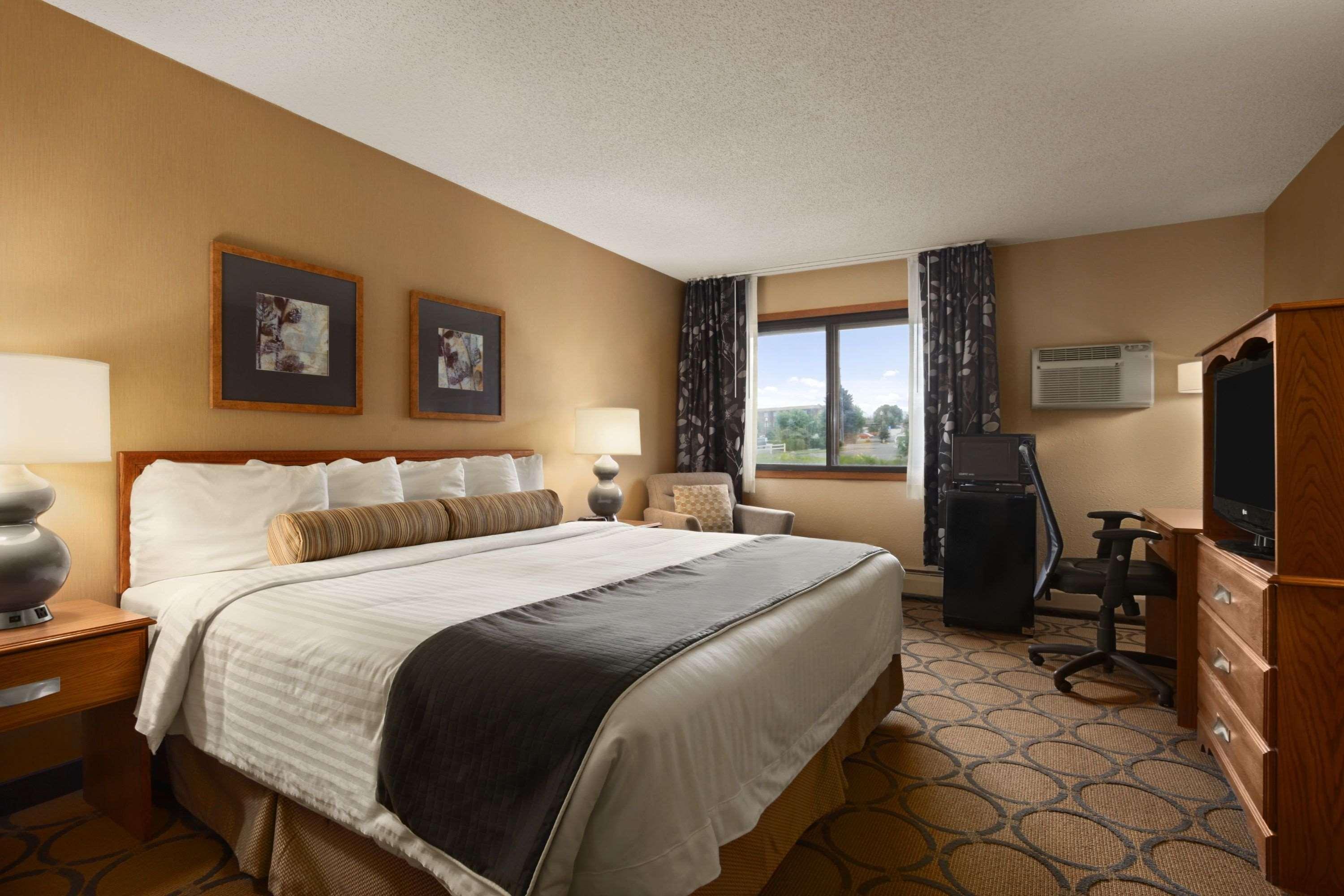 Days By Wyndham Hotel 2*